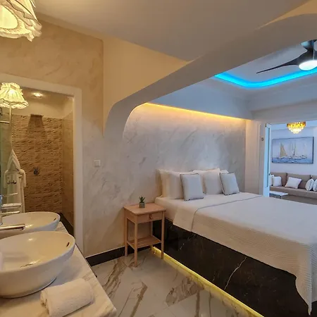 Panorama Suites & Spa - Adults Only Stomion  Room photo