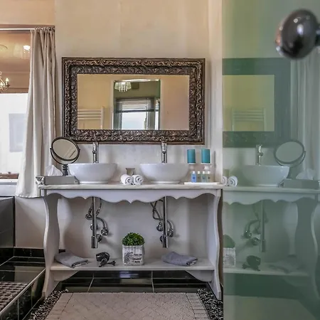 Panorama Suites & Spa - Adults Only Stomion  Room photo