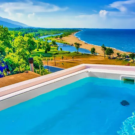 Panorama Suites & Spa - Adults Only Stomion  Room photo