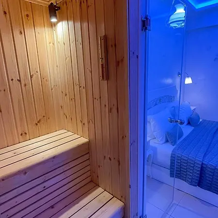 Panorama Suites & Spa - Adults Only Stomion  Room photo