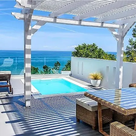 Panorama Suites & Spa - Adults Only Stomio Room photo